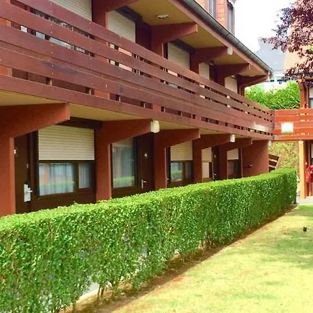 カンパニール ドーヴィル サン タルヌー