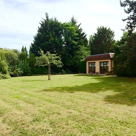 ホテル カンパニール ドーヴィル サン タルヌー