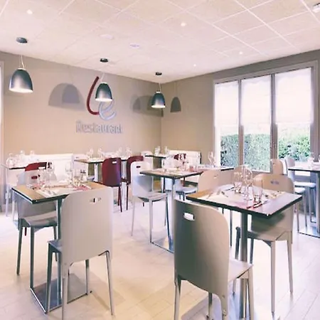 カンパニール ドーヴィル サン タルヌー