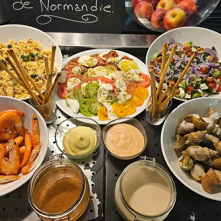 호텔 Campanile Deauville Saint-arnoult 생-아르누