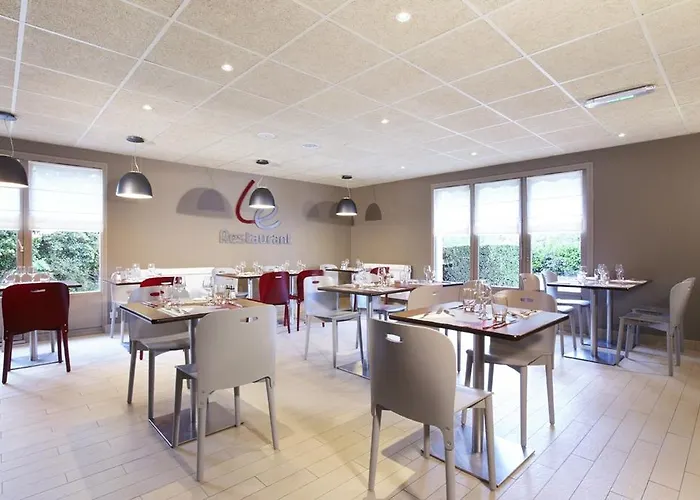 Hotel Campanile Deauville Saint-arnoult 3*