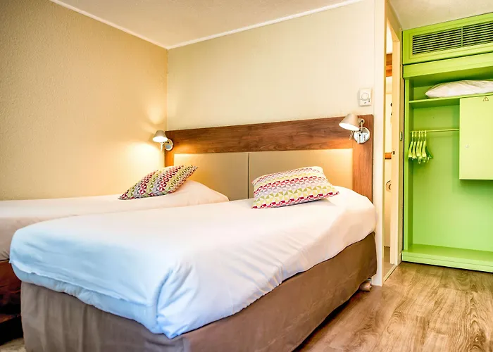 Campanile Deauville Saint-arnoult Hotel 3*