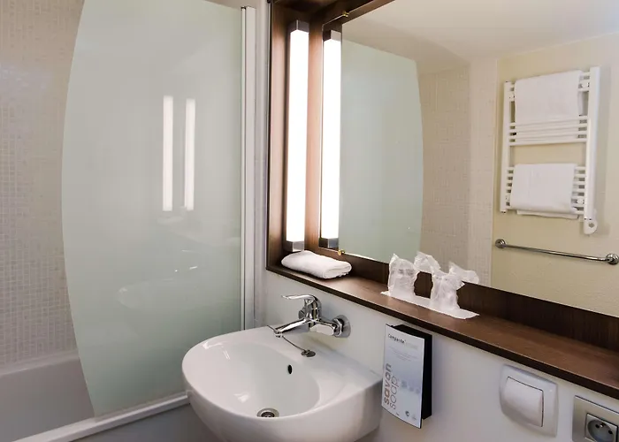 Hotel Campanile Deauville Saint-arnoult 3*